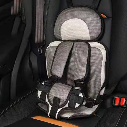 🚗 持ち運び可能な子供用カーシート