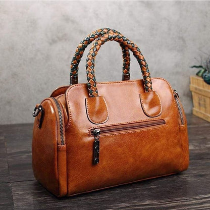 Дамска кожена чанта с голям капацитет